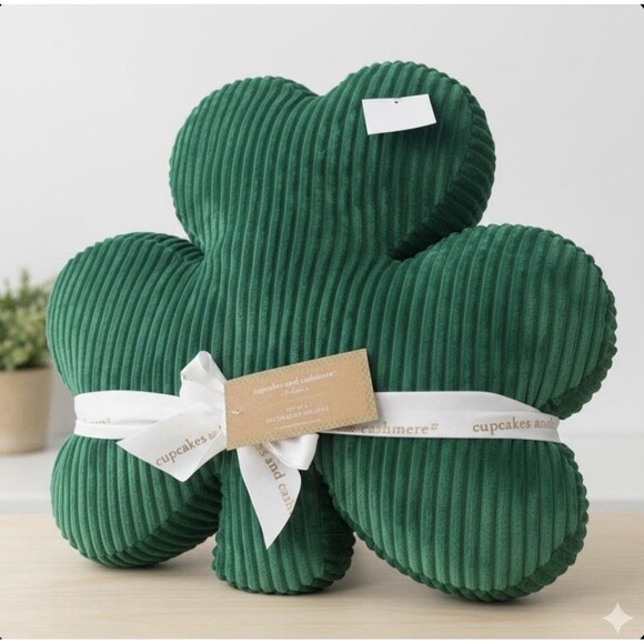 Other - NWT Cupcakes & Cashmere St. Patrick’s Day Shamrock Shaped Decorative Pillow Set
